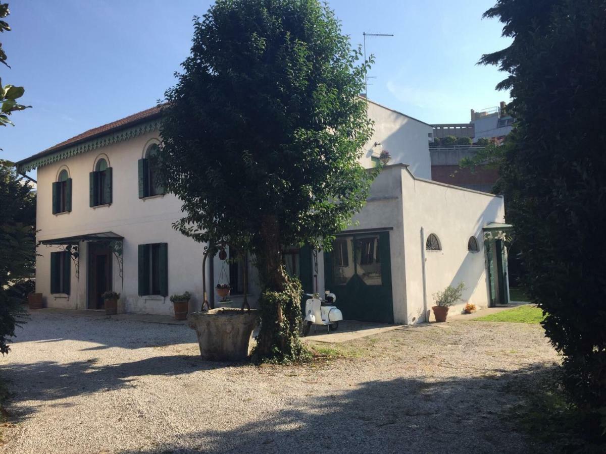 Casa Lunia Bed & Breakfast Mestre
